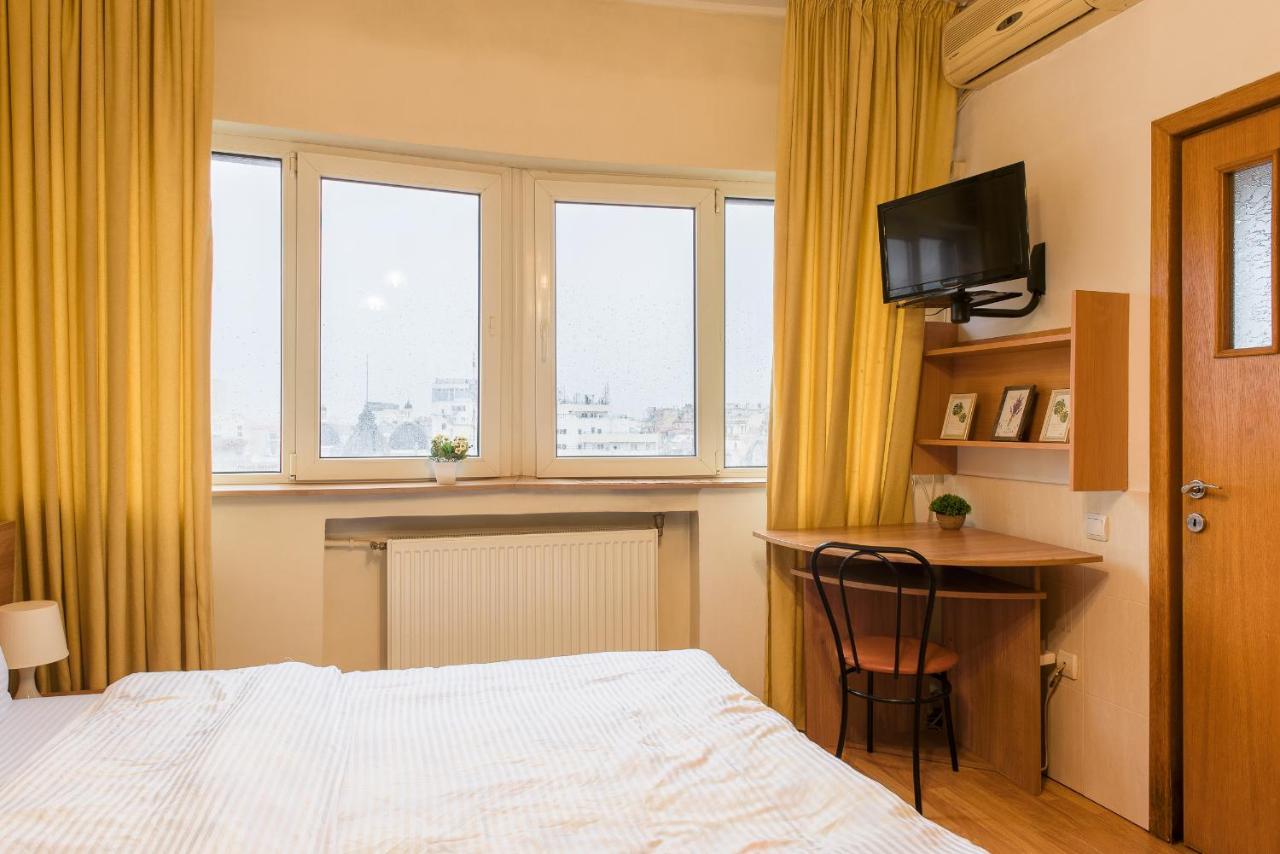 Downtown Studio Apartment Bucharest Luaran gambar