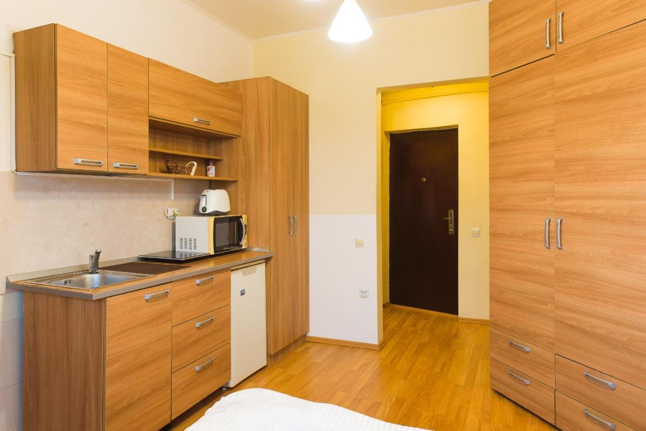 Downtown Studio Apartment Bucharest Luaran gambar